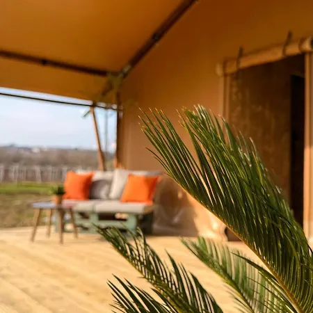 Кемпинг Glamping La Yurta Nel Verde Cozy 2Pers Yurta