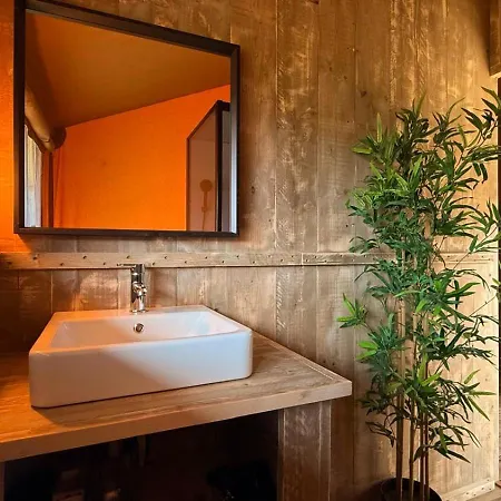 Glamping La Yurta Nel Luxe Ingerichte Caravan Kemp Torino di Sangro